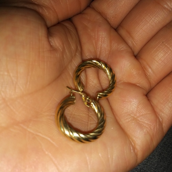 Gold plated 925 ear hoops - Picture 1 of 4